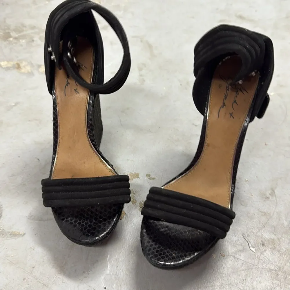 Mark & James Badgley Mischka Black Wedge Heels - Size 8 Wedge Shoes
